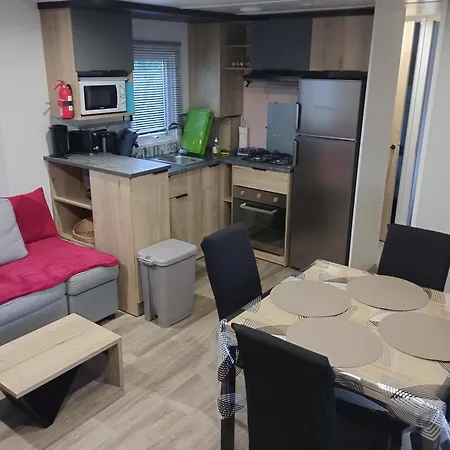 Mobil-home K121 Au Les Charmettes *