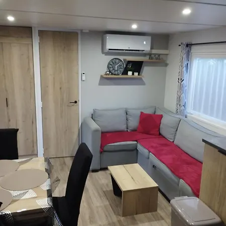 Mobil-home K121 Au Les Charmettes
