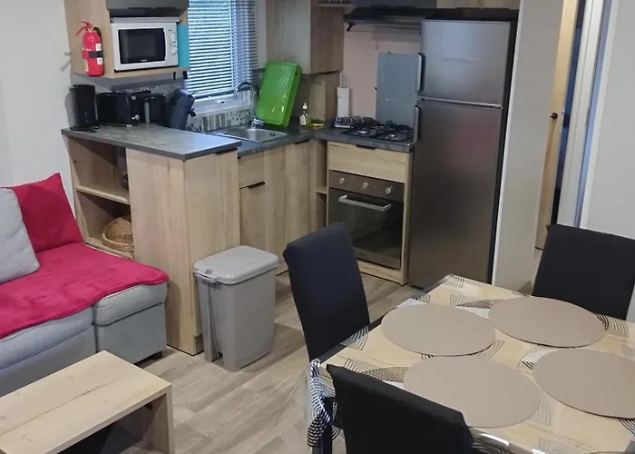 Mobil-home K121 Au Les Charmettes *