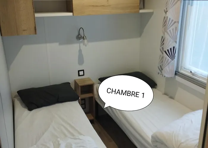 Mobil-home K121 Au Les Charmettes Camping *