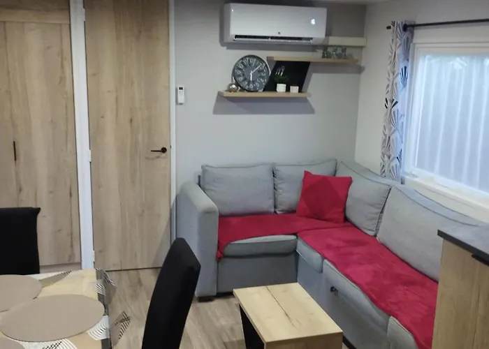 Mobil-home K121 Au Les Charmettes